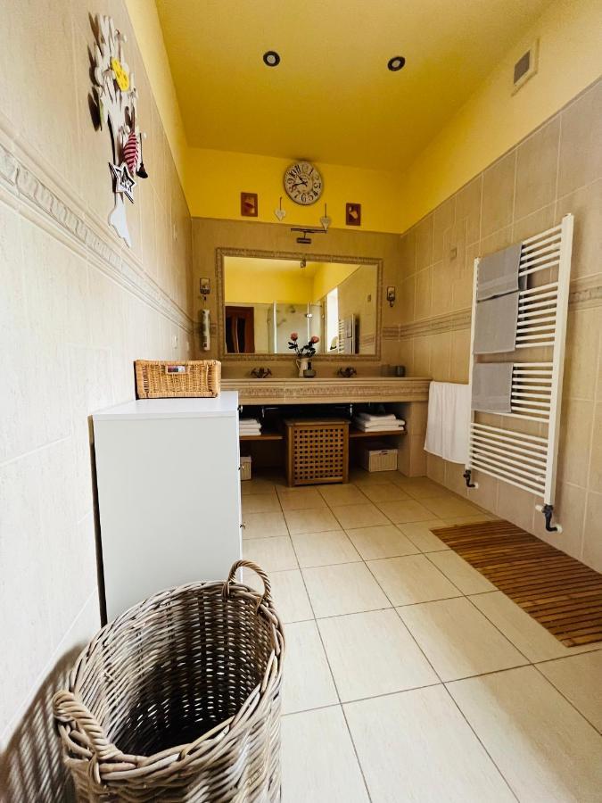 Apartman U Smrku Dvůr Králové nad Labem Dış mekan fotoğraf